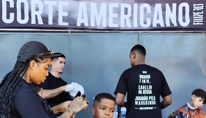 Filipe Ret e Chris Beatz Realizam Ação Social em Manguinhos
