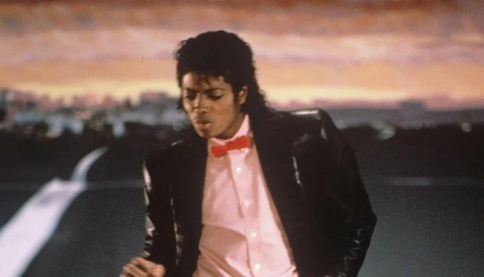 Filme sobre Michael Jackson faz “Billie Jean” entrar entre as 10 músicas mais ouvidas no mundo