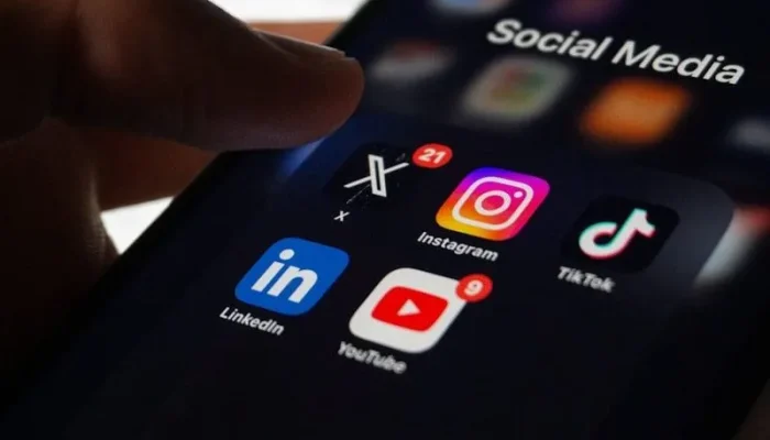 Guia Sandbox destaca orientações para marketeiros musicais diante das proibições de redes sociais para jovens