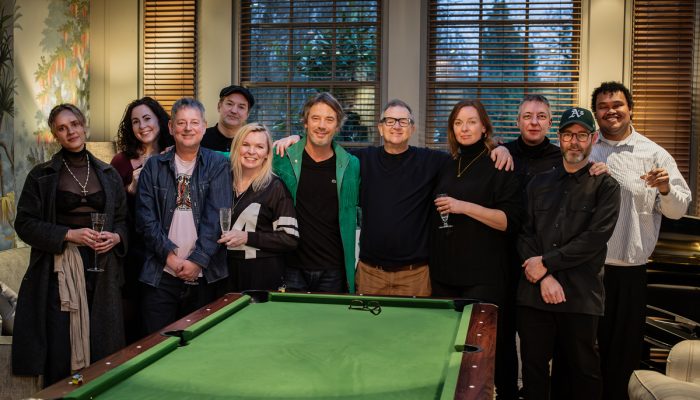 BMG e Jamiroquai assinam acordo