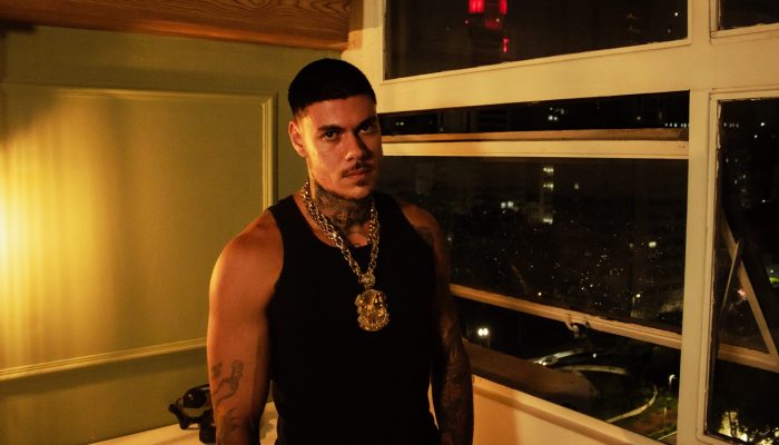 Kako abre o ano de 2026 com o lançamento do single “444” nas plataformas digitais