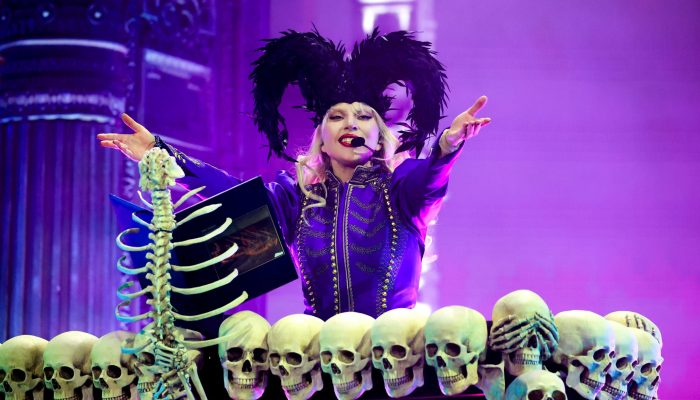 Lady Gaga lucrou mais de US$ 400 milhões com shows da “Mayhem Tour”