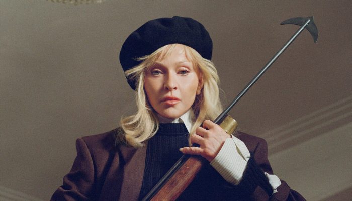 Madonna revela que a Universal não aprovou o orçamento de sua cinebiografia e que, por isso, o projeto não saiu do papel