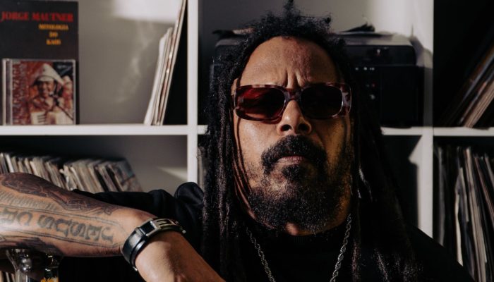 Marcelo Falcão lança novo disco com vocais inéditos de Chorão