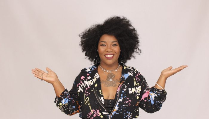 Negra Jaque lança livro "Hip Hop para crianças" na Feira do Livro de Porto Alegre