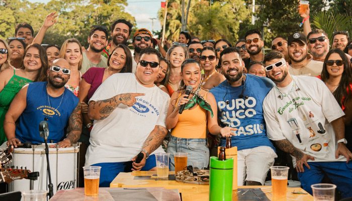 Menos é Mais e Simone Mendes alcançam recorde no Spotify com hit