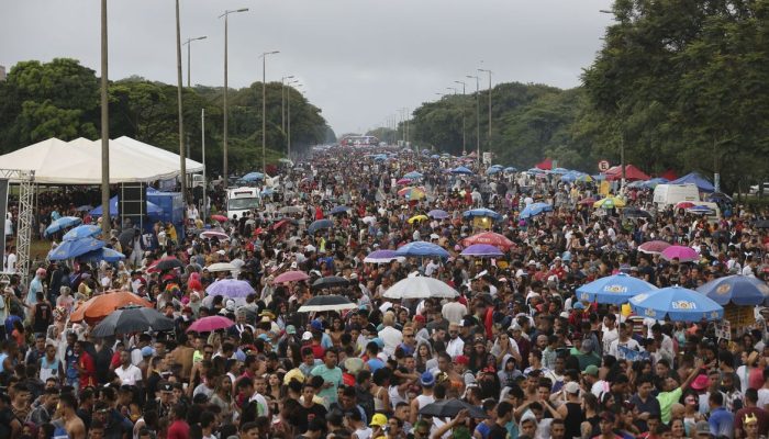 Raparigueiros celebra 34 anos com Ericson Mello e tradição do trio elétrico na Esplanada