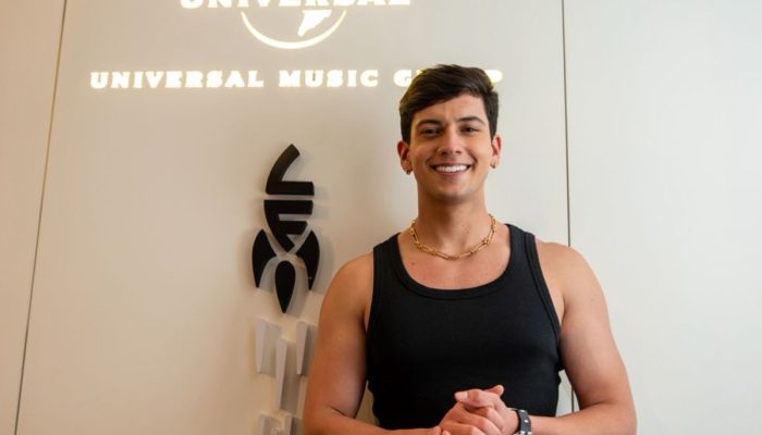 Revelação do Forró, Léo Foguete assina contrato com a Universal Music Brasil