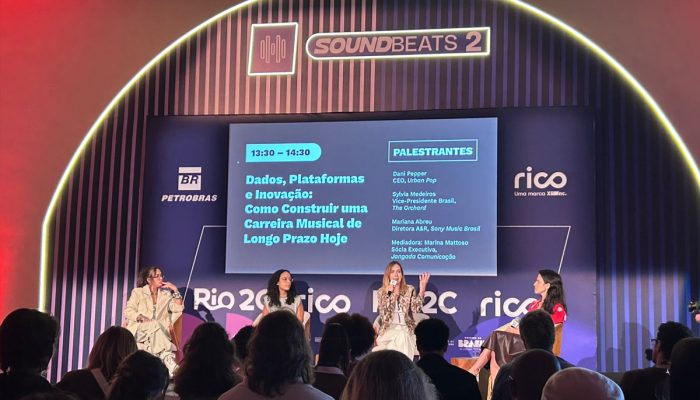 Dani Pepper, Mariana Abreu, Sylvia Medeiros e Marina Mattoso