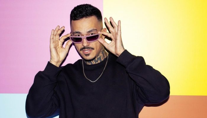 Rô Rosa transforma vivências e amores no primeiro EP da carreira, “Estações”