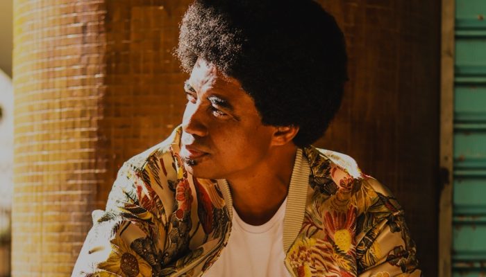 Roger Deff lança o single Força do Verso