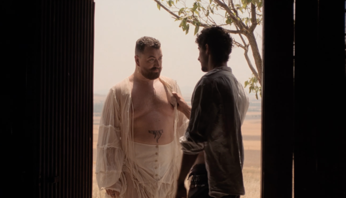 Sam Smith vive paixão intensa com cowboy gostoso em clipe de “Constant Companion”