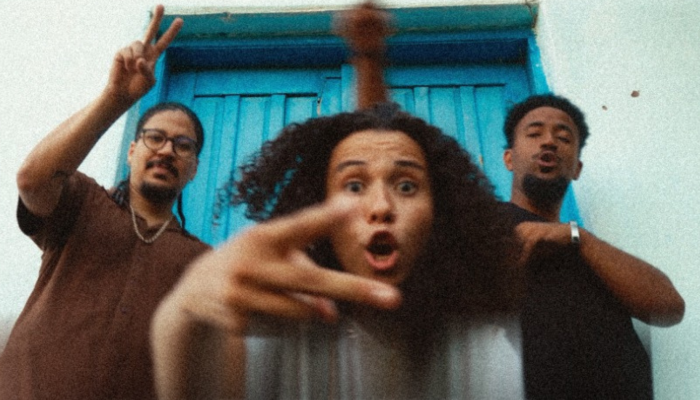 Sara Linhares e Santim resgatam essência do rap em Rap Rexona