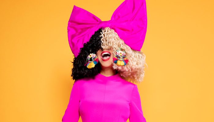 A cantora dirigiu o filme "Music", indicado ao Golden Globes 2021 (Tonya Brewer / Divulgação)