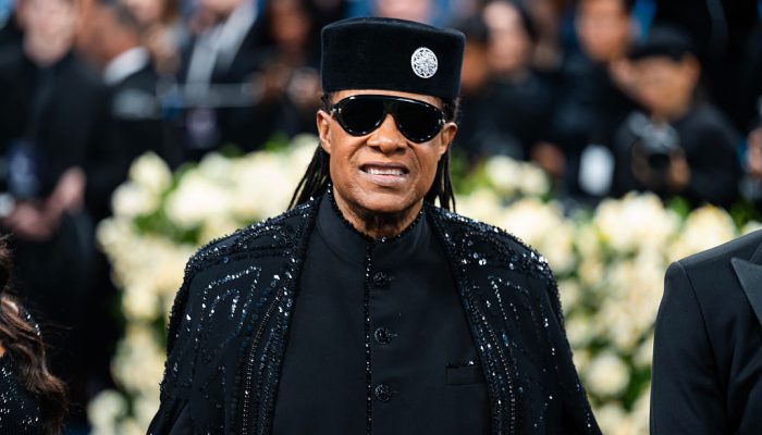 Stevie Wonder fará turnê mundial em comemoração aos 50 anos do disco “Songs in the Key of Life”