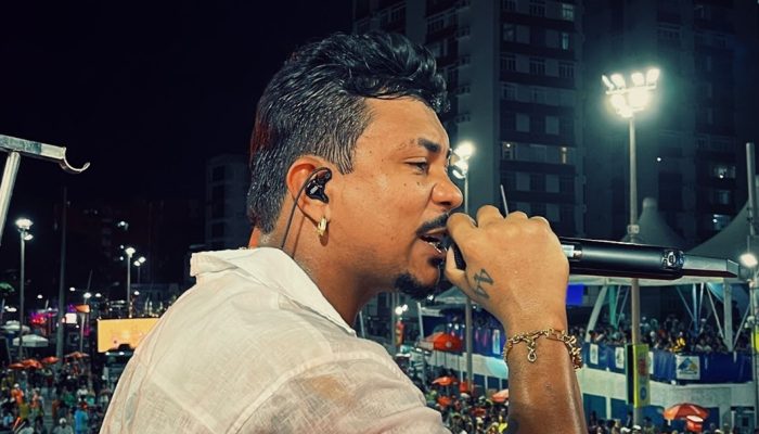 segunda-feira de Carnaval arrasta multidões e mistura ritmos pelo país